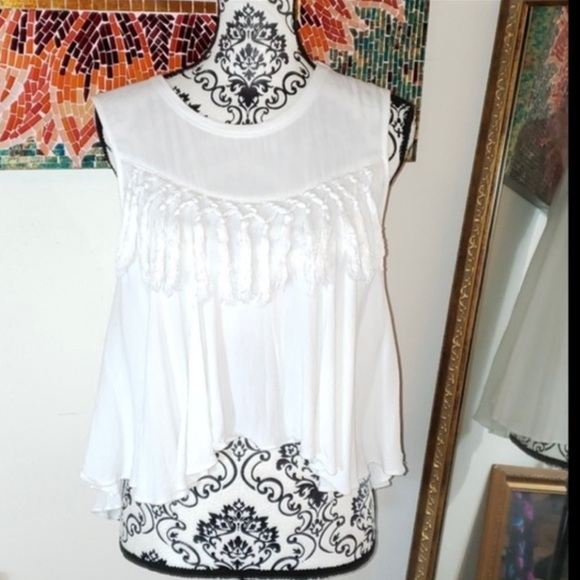 Mustard Seed Fringe Sleeveless Crop Top - Picture 6 of 8